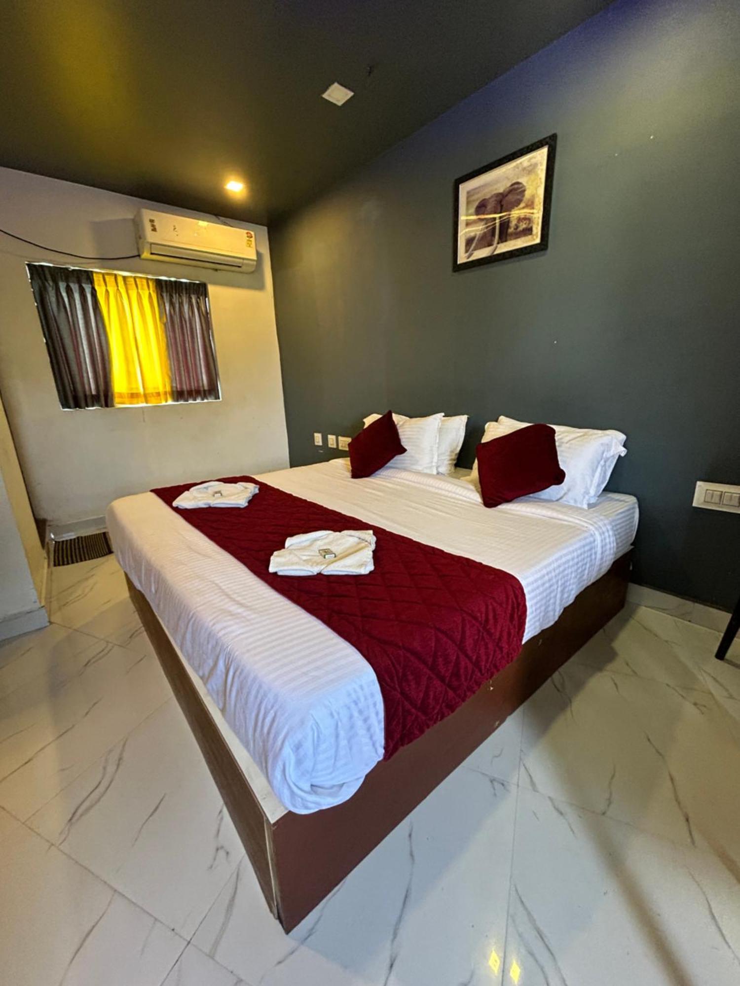 The Elite Beachview Puducherry Exterior foto