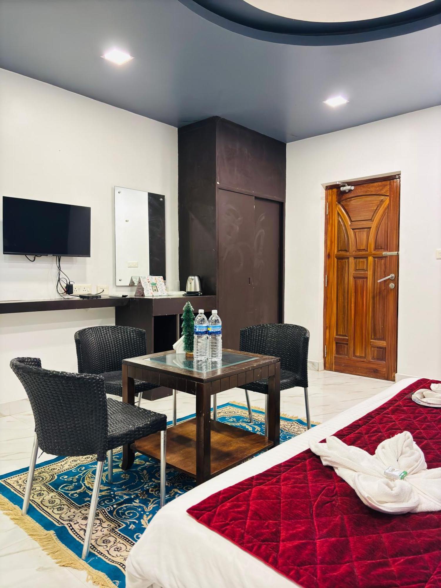 The Elite Beachview Puducherry Exterior foto